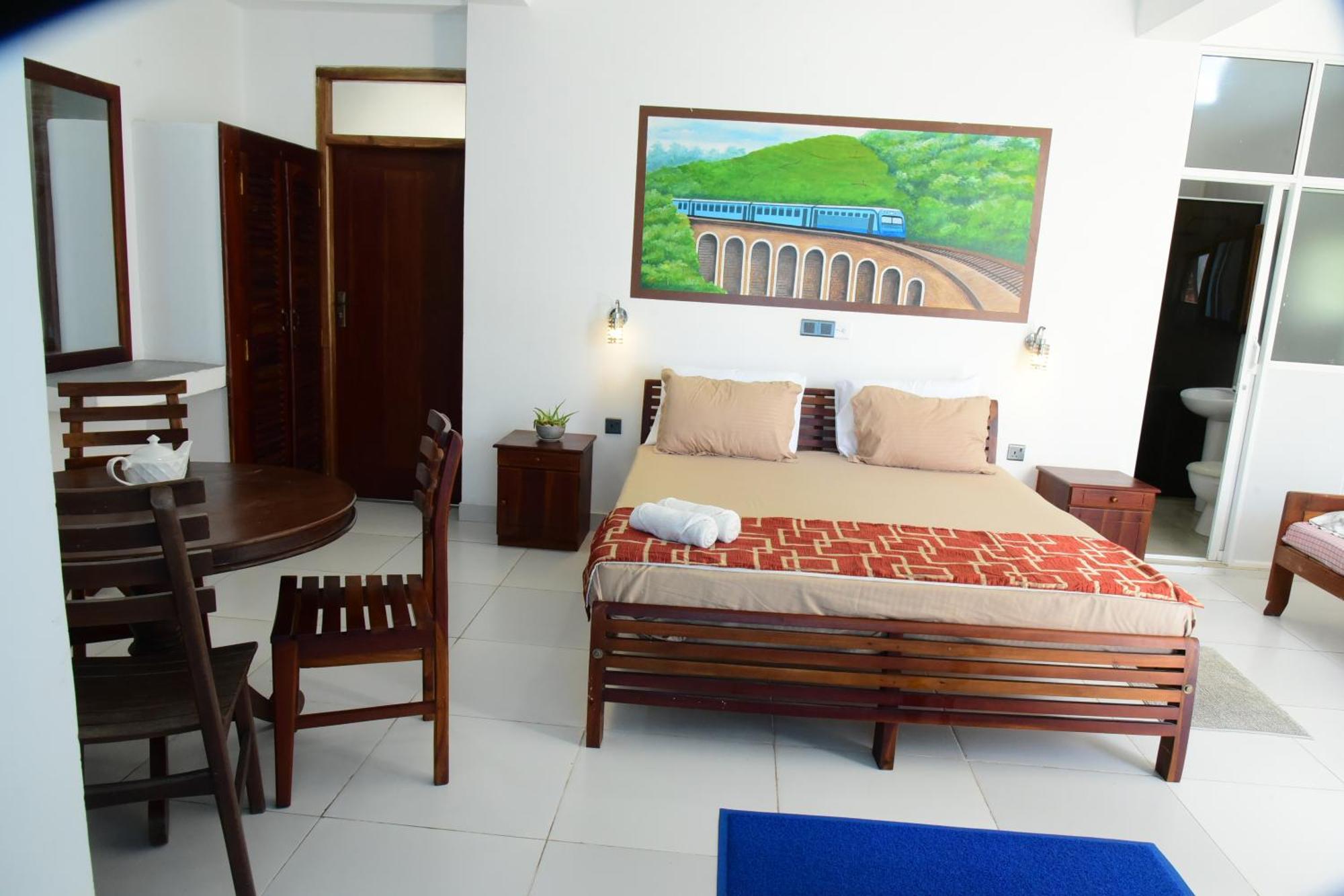 Happy Tuna Guesthouse Hikkaduwa Exterior photo