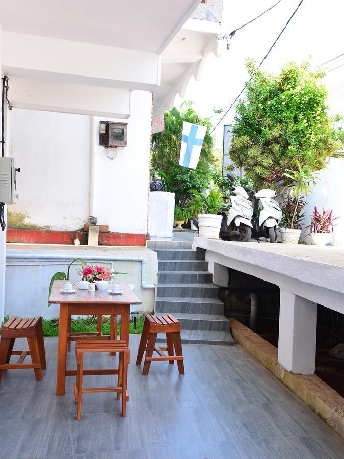 Happy Tuna Guesthouse Hikkaduwa Exterior photo